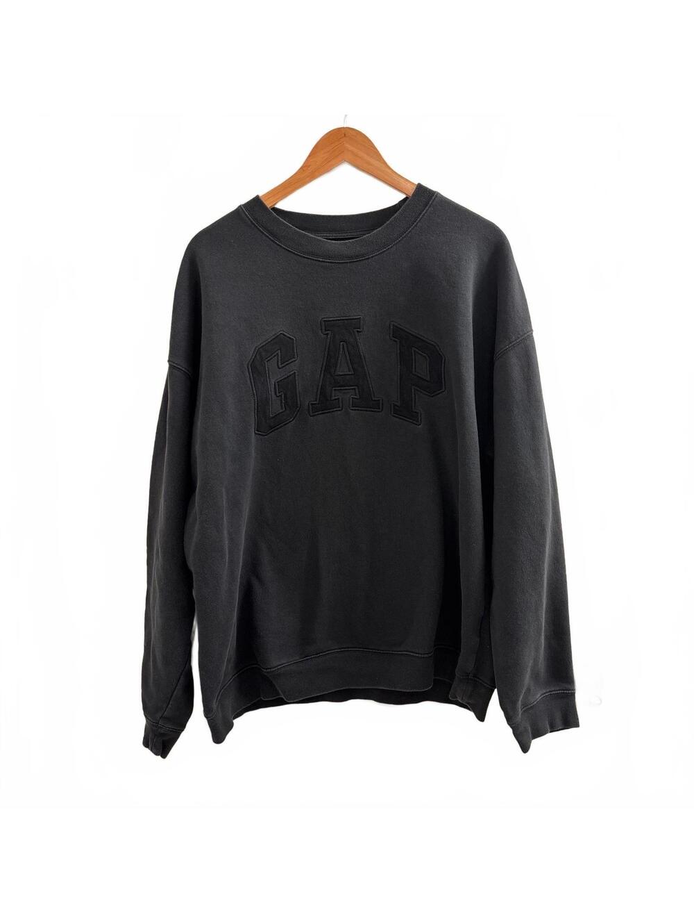 GAP Spellout Sweater